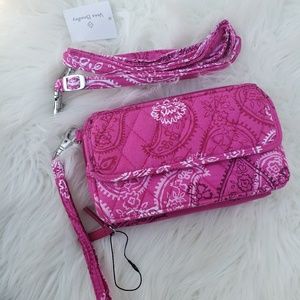NWT Vera Bradley Pink Paisley Wrislet Wallet